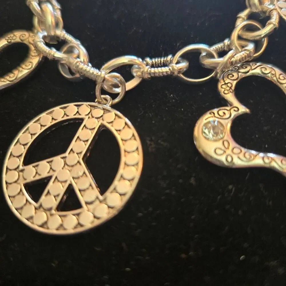 NWOT Silver Heart & Peacesign Charm Bracelet